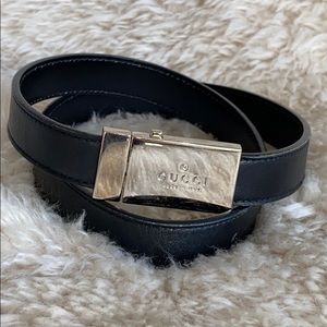 Vintage Gucci clasp belt silver buckle black leather